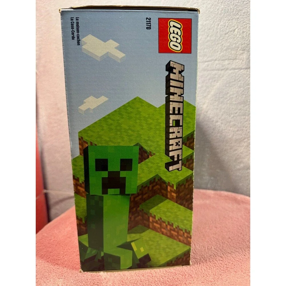 LEGO Minecraft: The Pig House (21170) New in box, factory sealed, complete